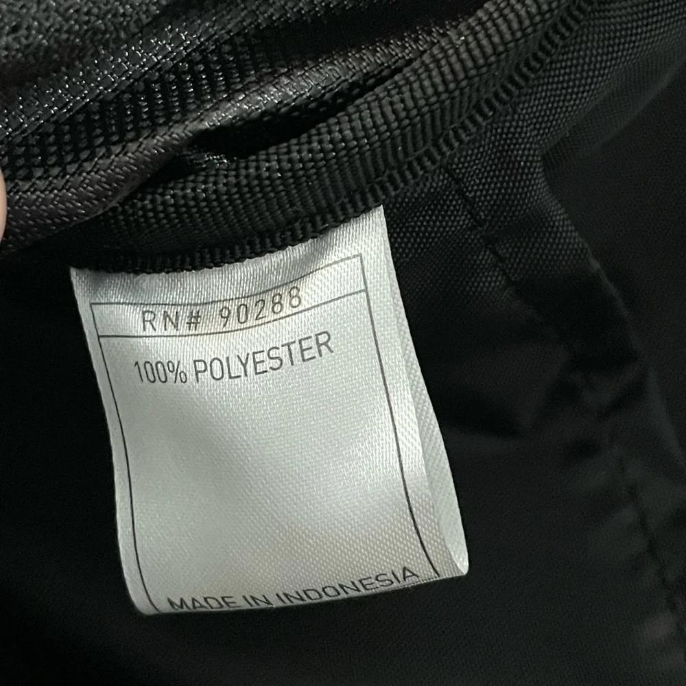 RESERVED 🚨Adidas ORIGINALS SANTIAGO MINI BACKPACK small black white pocket - Picture 13 of 16